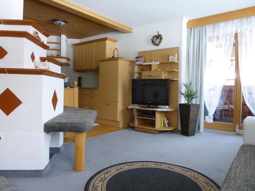 Ferienwohnungen Hauser Waidring Room photo